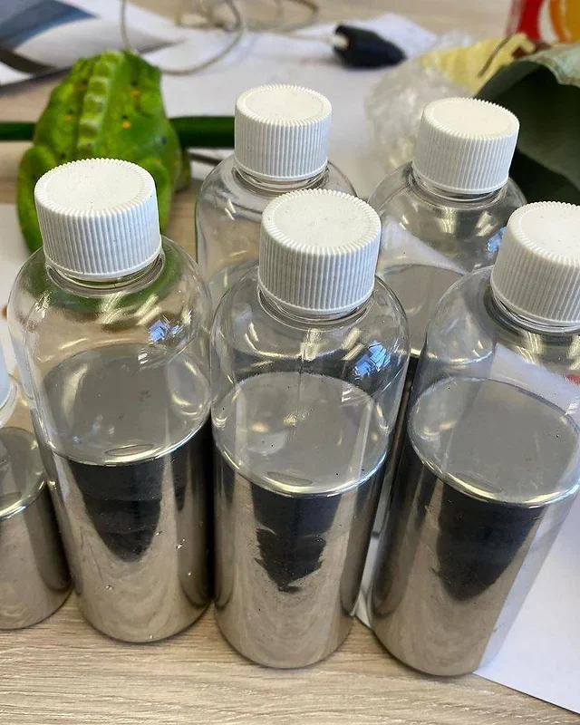 Red Liquid Mercury